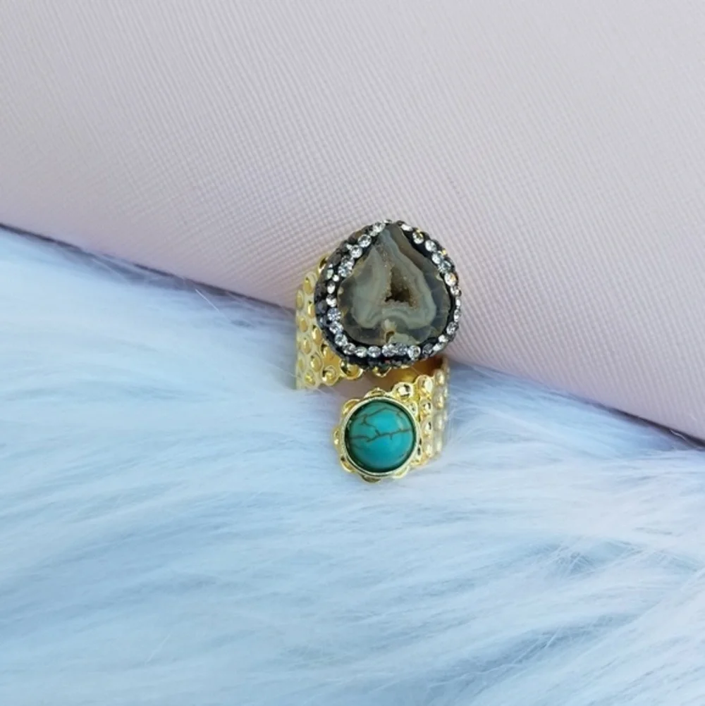 Druzy swirl ring